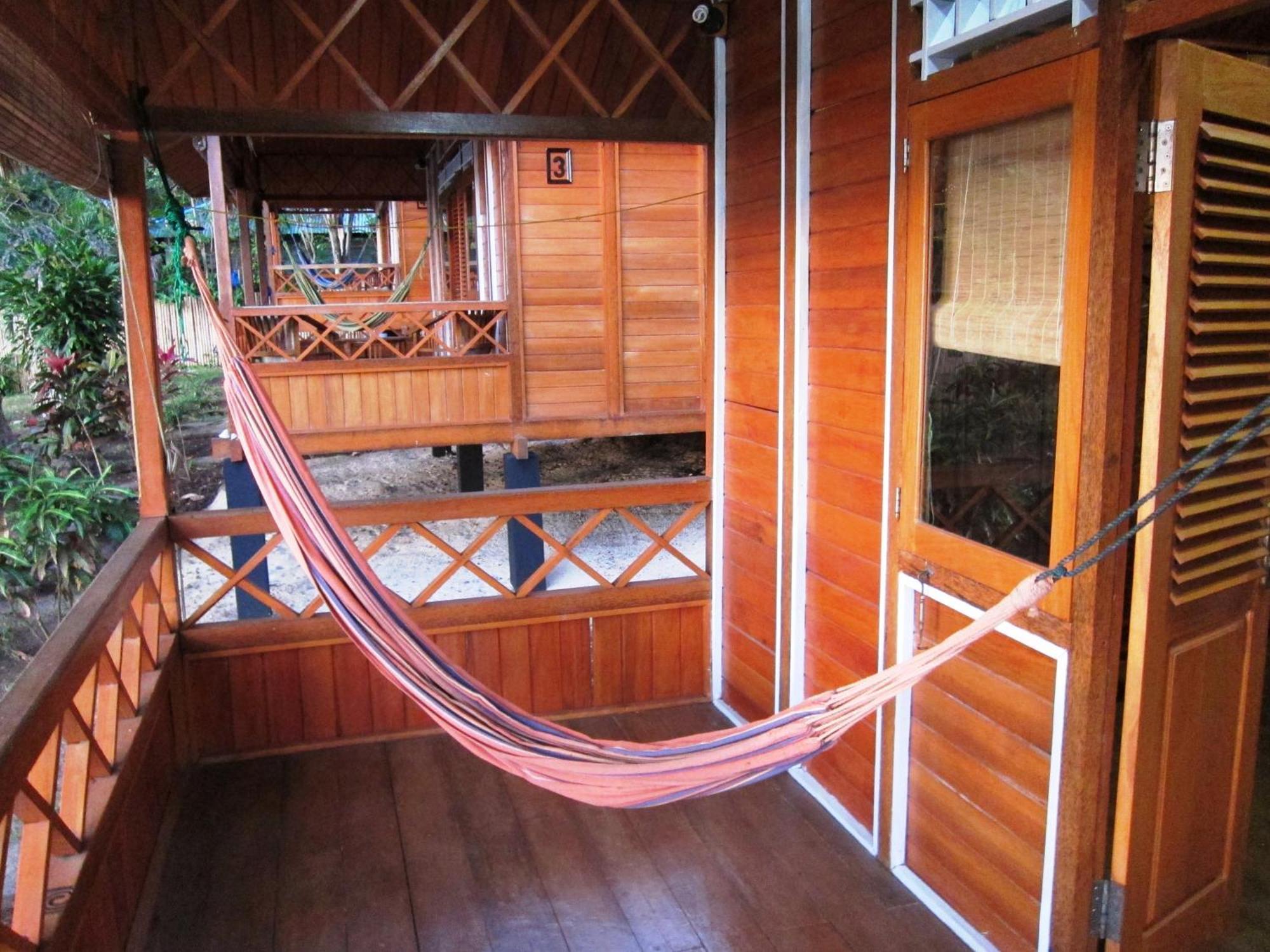 Raja Laut Dive Resort Bunaken Quarto foto